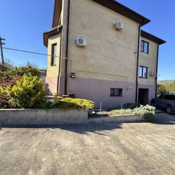 Продается Дом, 275 м²