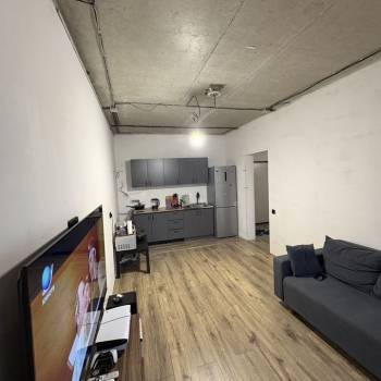 Продается 2-х комнатная квартира, 61 м²