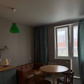 Сдается 1-комнатная квартира, 38 м²