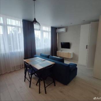 Продается 1-комнатная квартира, 34 м²