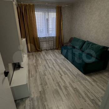 Сдается 1-комнатная квартира, 36 м²