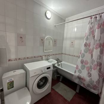 Сдается 1-комнатная квартира, 37 м²