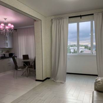 Продается 1-комнатная квартира, 38 м²