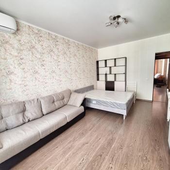 Сдается 2-х комнатная квартира, 63 м²