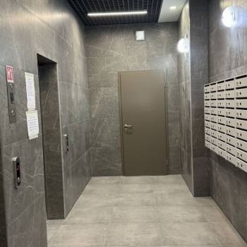 Продается 1-комнатная квартира, 52,3 м²