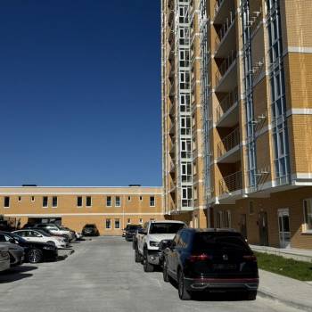 Продается 1-комнатная квартира, 52,3 м²