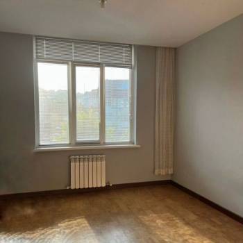 Продается 3-х комнатная квартира, 75 м²