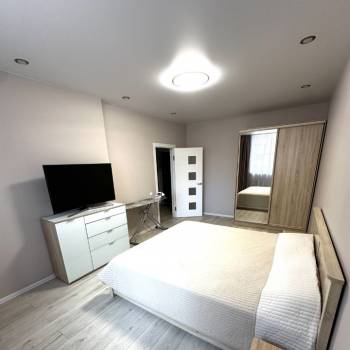 Продается 1-комнатная квартира, 39,9 м²