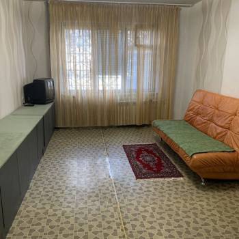 Сдается Многокомнатная квартира, 63 м²