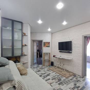 Продается 2-х комнатная квартира, 58,3 м²