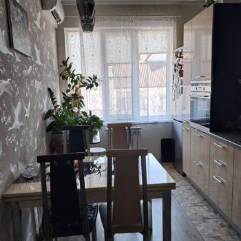 Продается 2-х комнатная квартира, 58,3 м²