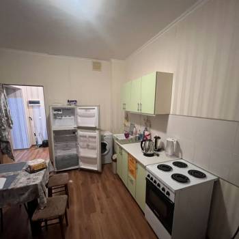 Сдается 1-комнатная квартира, 42 м²