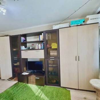 Продается 1-комнатная квартира, 37 м²