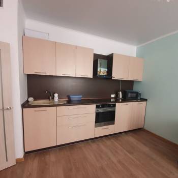 Сдается 1-комнатная квартира, 68 м²