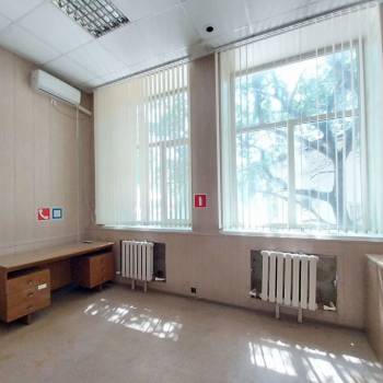 Сдается Нежилое помещение, 16,3 м²