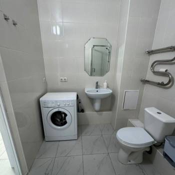 Сдается 1-комнатная квартира, 45 м²