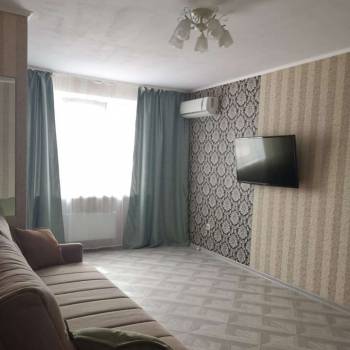 Сдается 1-комнатная квартира, 38 м²