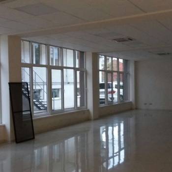 Продается Нежилое помещение, 380,6 м²