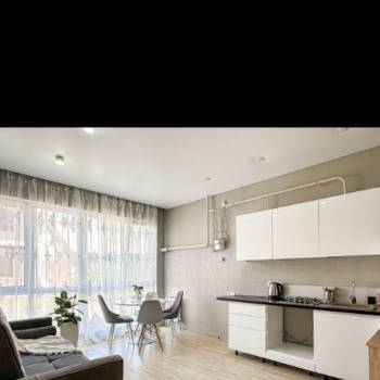 Продается 1-комнатная квартира, 46 м²