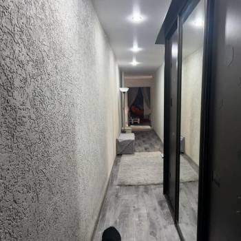 Продается 3-х комнатная квартира, 63 м²
