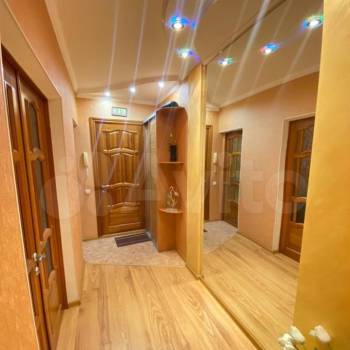Продается 3-х комнатная квартира, 65,3 м²