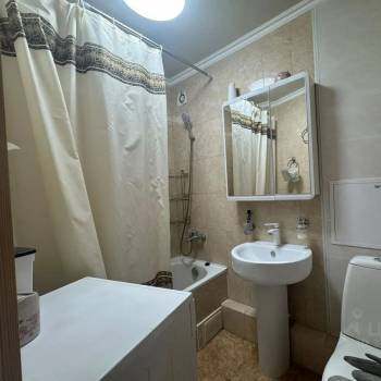 Сдается Многокомнатная квартира, 64 м²