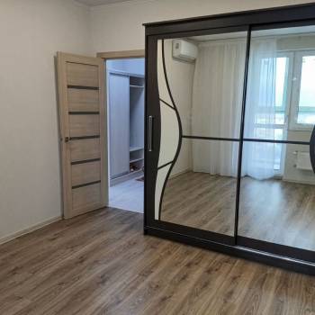 Сдается 1-комнатная квартира, 40,7 м²