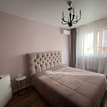 Сдается 1-комнатная квартира, 42 м²