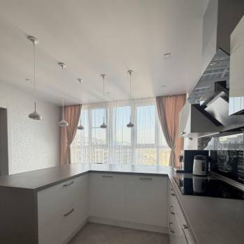 Продается 3-х комнатная квартира, 105 м²