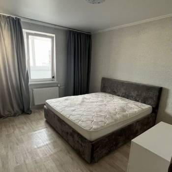Сдается 2-х комнатная квартира, 45 м²