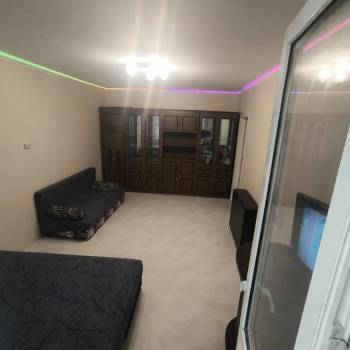 Сдается 2-х комнатная квартира, 56 м²