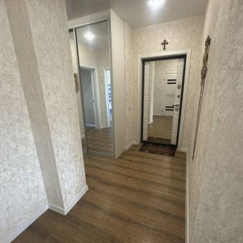 Продается 2-х комнатная квартира, 93 м²