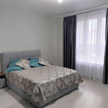 Сдается 1-комнатная квартира, 43 м²