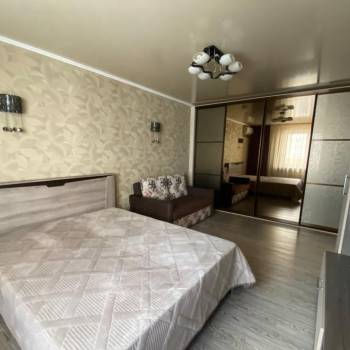 Сдается 1-комнатная квартира, 38 м²
