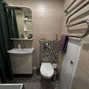 Продается 1-комнатная квартира, 38 м²