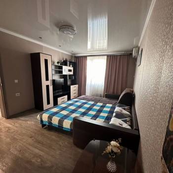 Продается 1-комнатная квартира, 38 м²