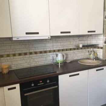 Сдается 2-х комнатная квартира, 60 м²