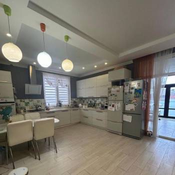 Продается Дом, 274 м²
