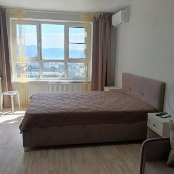 Сдается 1-комнатная квартира, 45 м²