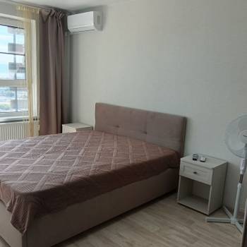 Сдается 1-комнатная квартира, 45 м²