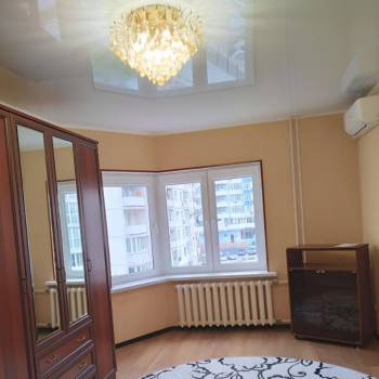 Сдается 1-комнатная квартира, 42,5 м²