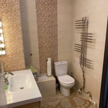 Продается 2-х комнатная квартира, 80 м²