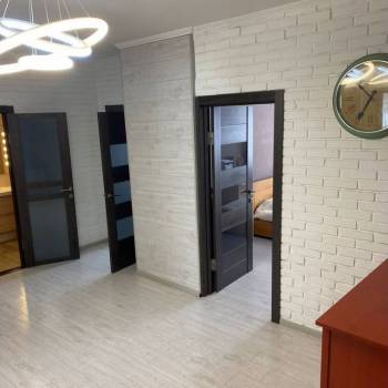 Продается 2-х комнатная квартира, 80 м²