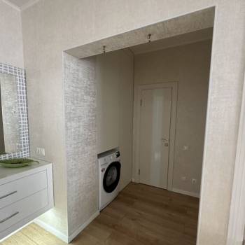 Продается 2-х комнатная квартира, 104 м²