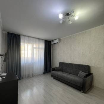 Сдается 1-комнатная квартира, 46 м²