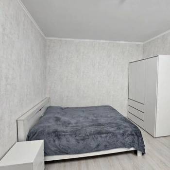 Сдается 1-комнатная квартира, 46 м²