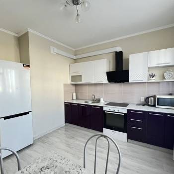 Сдается 1-комнатная квартира, 46 м²