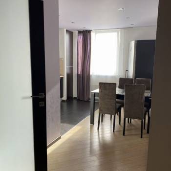 Сдается 2-х комнатная квартира, 63 м²