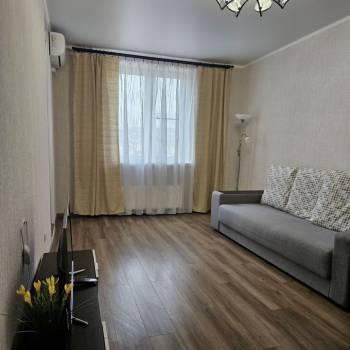 Сдается 1-комнатная квартира, 40 м²