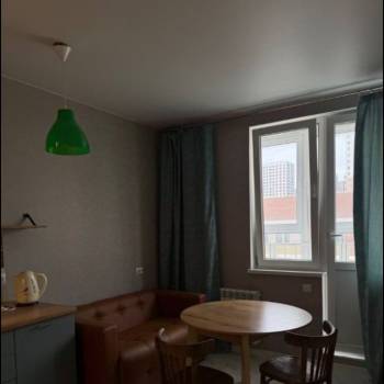 Продается 1-комнатная квартира, 37,8 м²